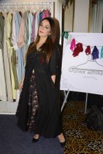 Nauheed Cyrusi snapped at designer Urvee Adhikari stall at Lakme fashion week on 25th Aug 2016